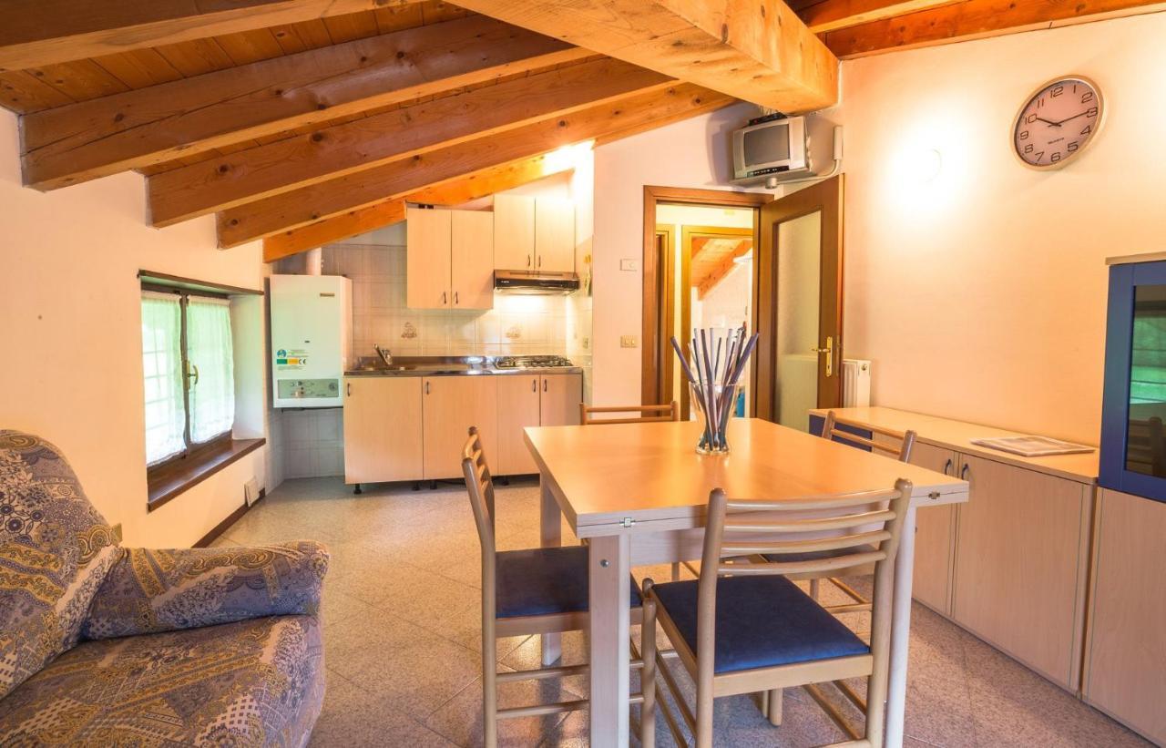 Appartement Casa Lori à Pieve Di Ledro Extérieur photo
